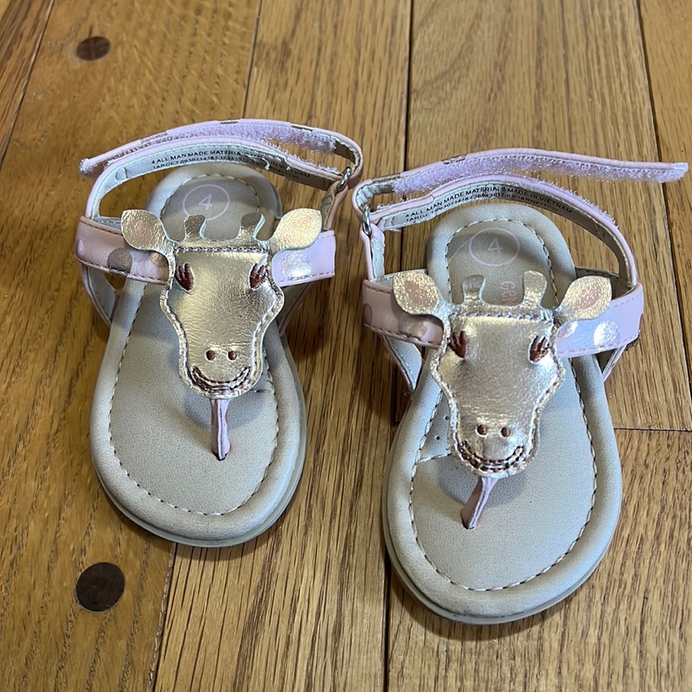 Osh kosh baby sandals with giraffe and flowers